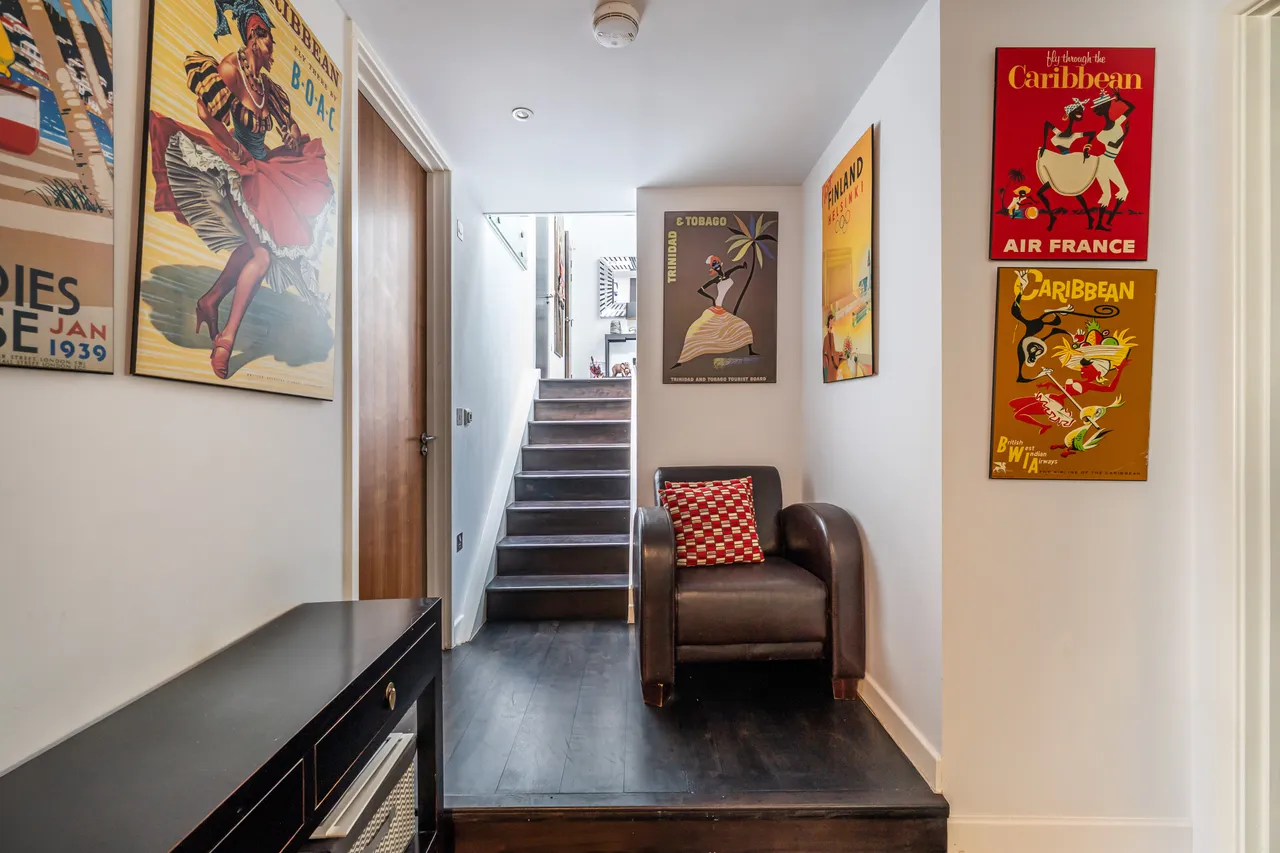 Ebury Mews, London, N5, photo 18