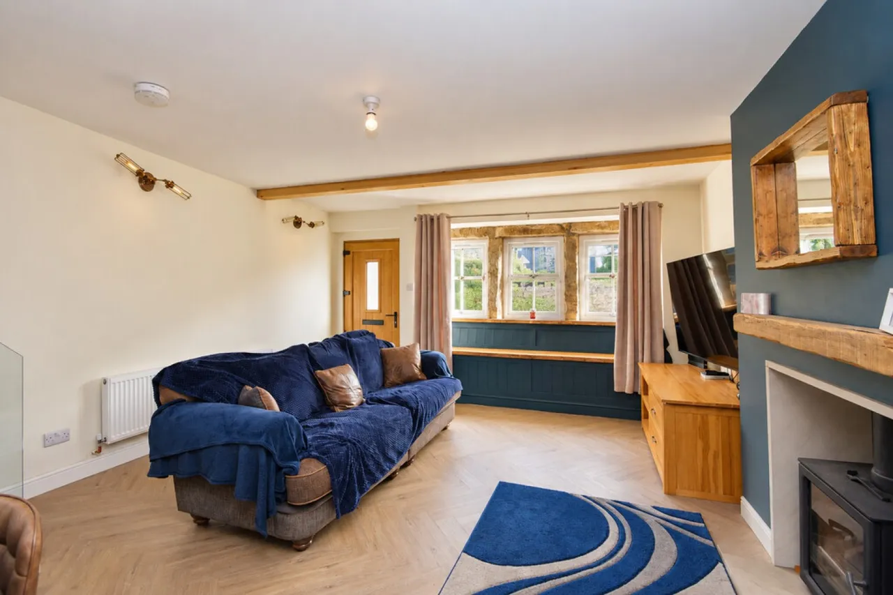 Oakworth, Keighley, BD22, photo 6