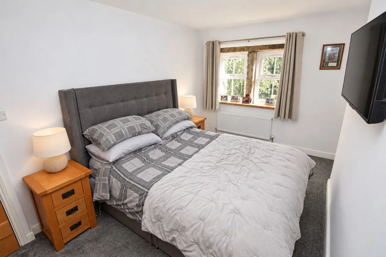 Oakworth, Keighley, BD22, photo 11