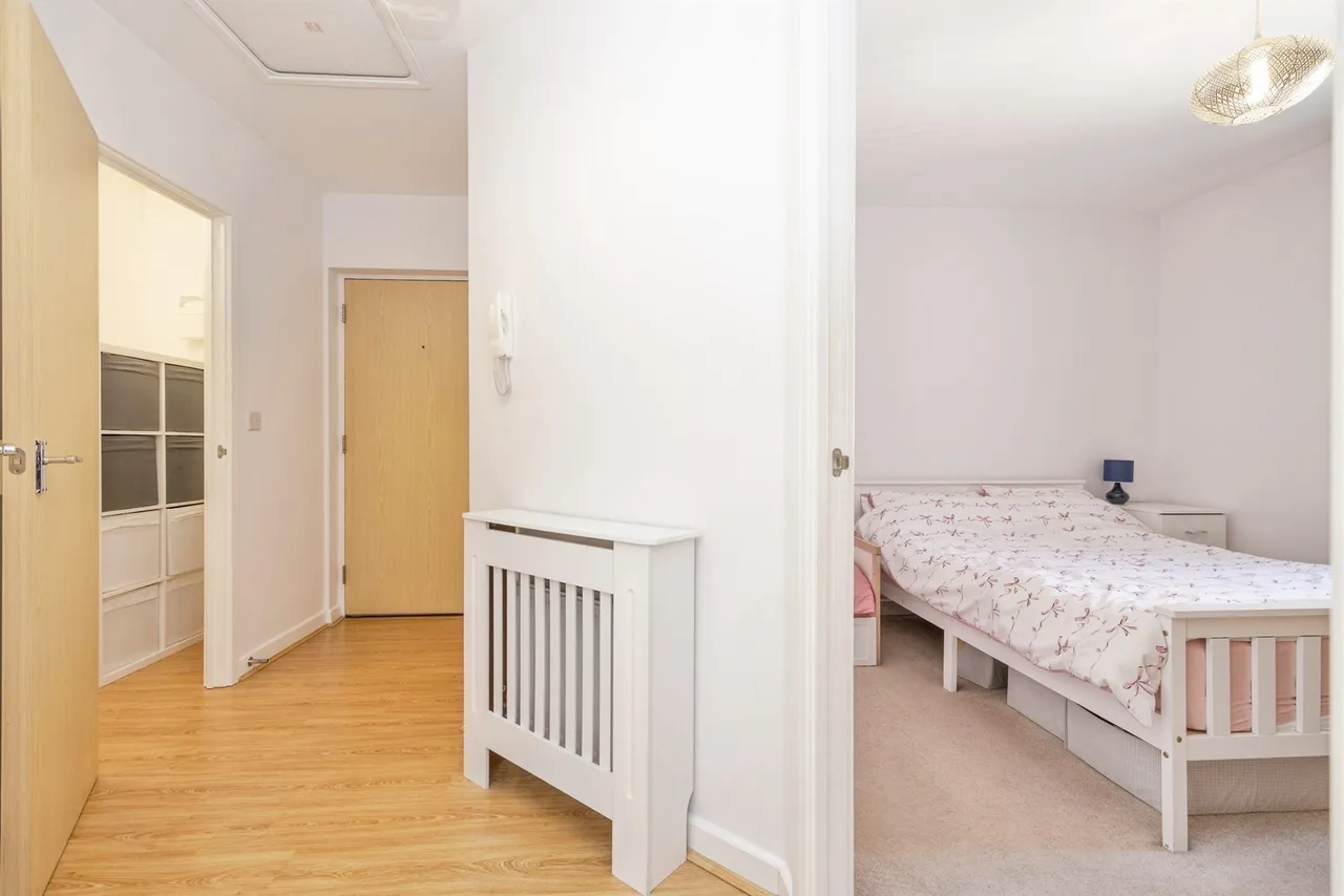 Dodd Road, Watford, WD24, photo 10