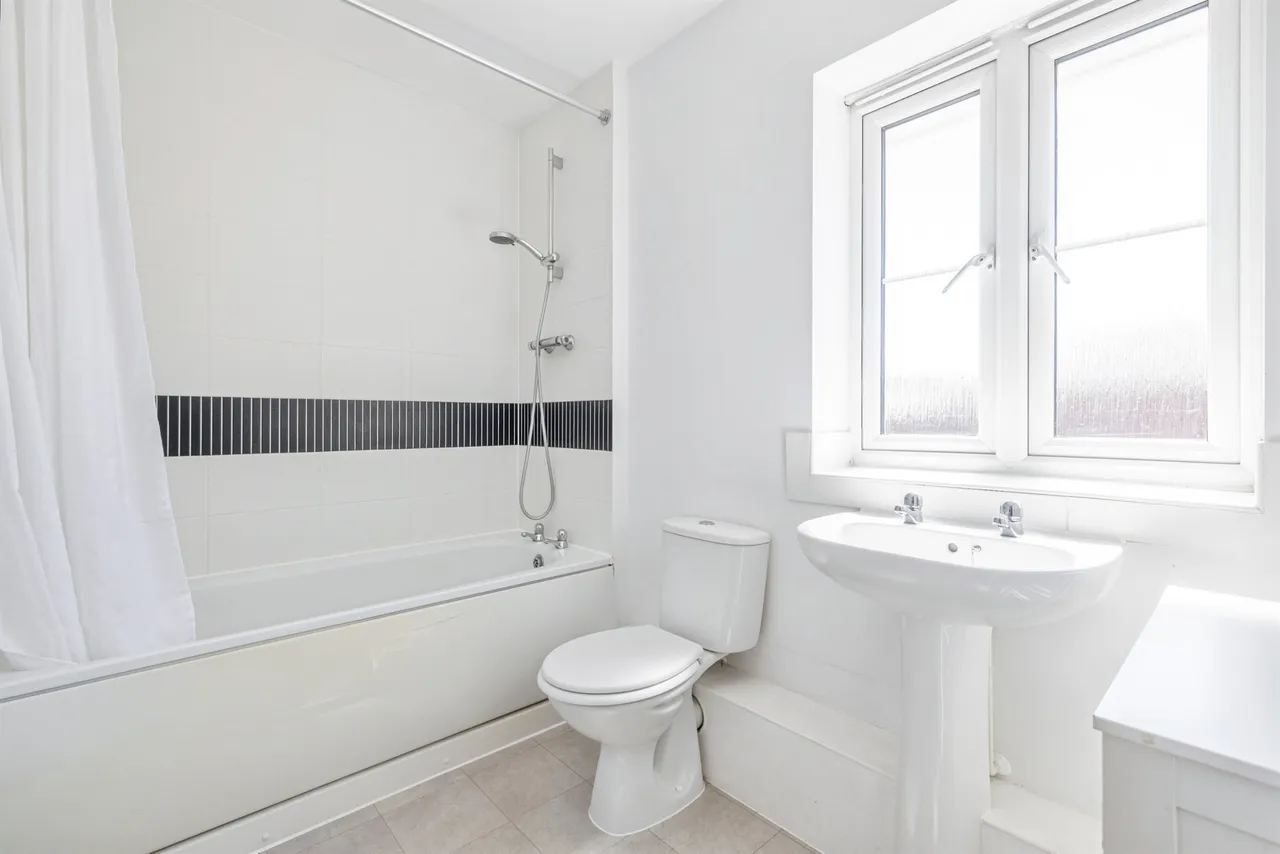 Dodd Road, Watford, WD24, photo 9
