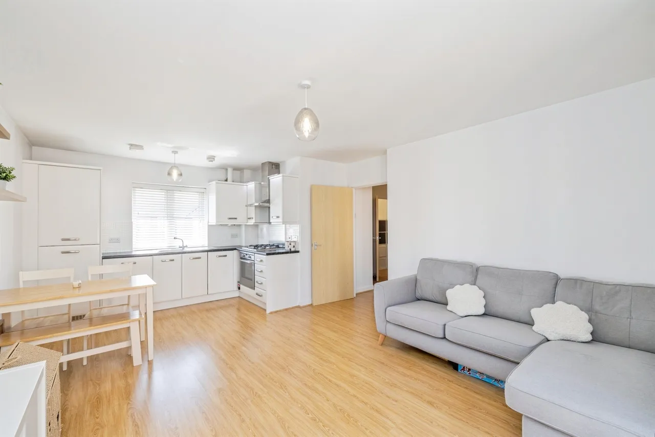 Dodd Road, Watford, WD24, photo 5