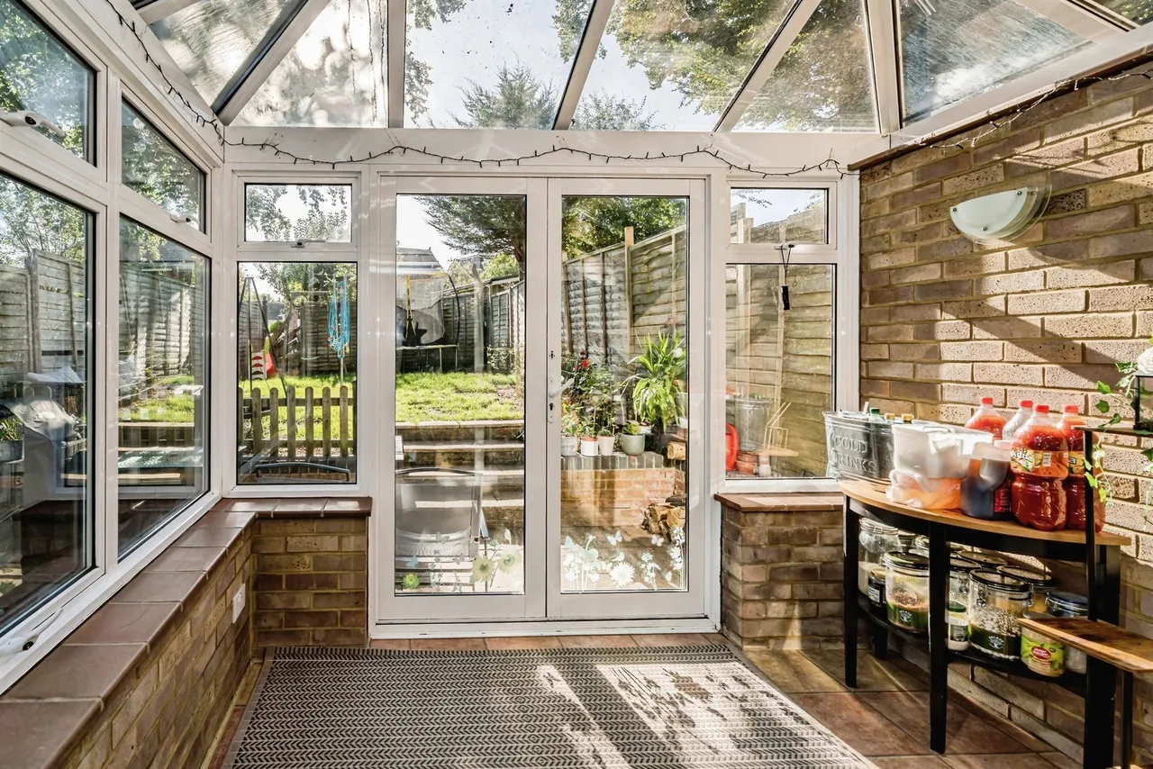 Conifer Rise, High Wycombe, HP12, photo 6