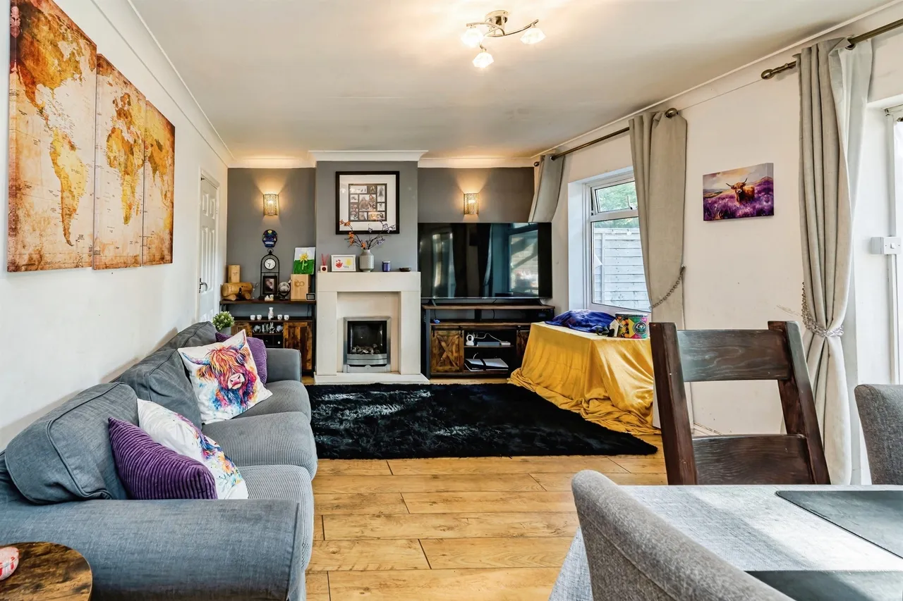 Conifer Rise, High Wycombe, HP12, photo 2
