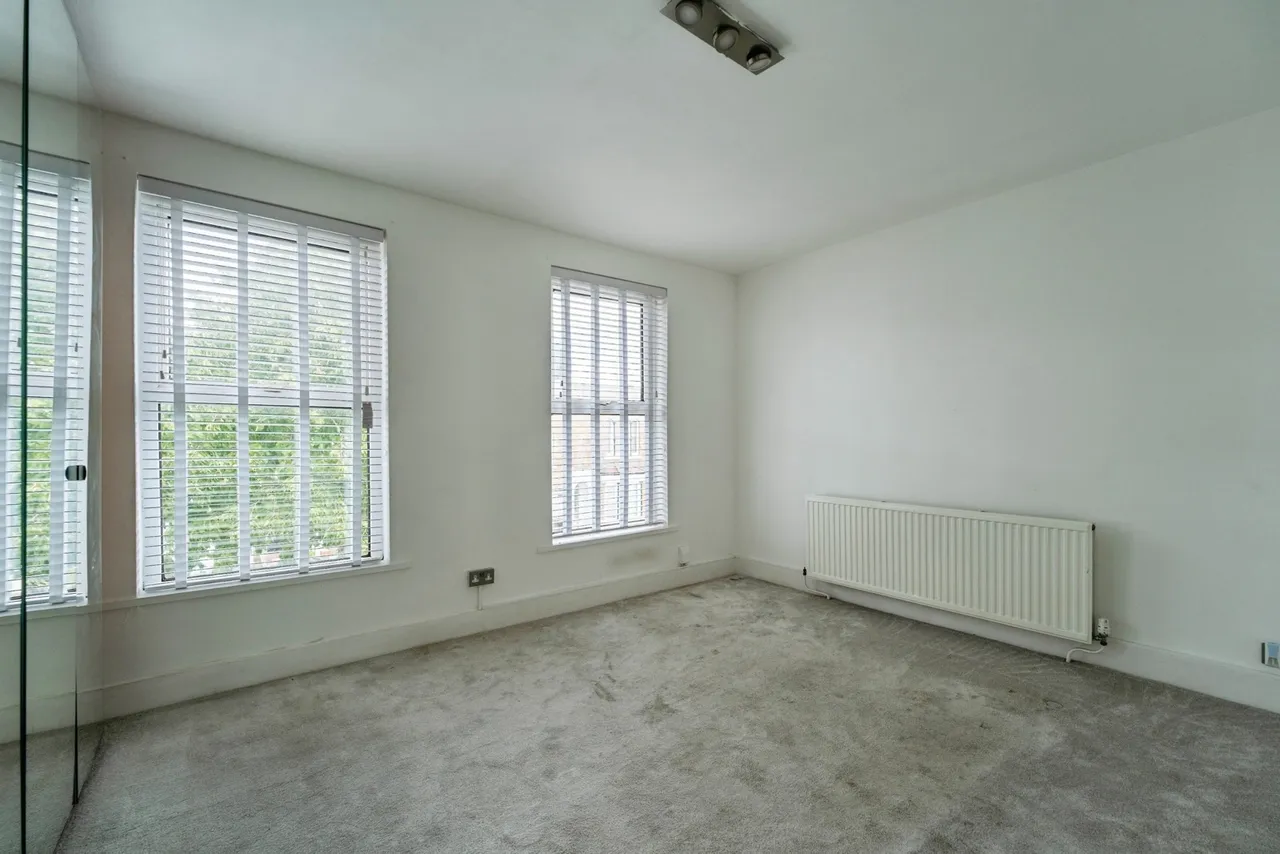 Grange Park Road, Leyton, E10, photo 7