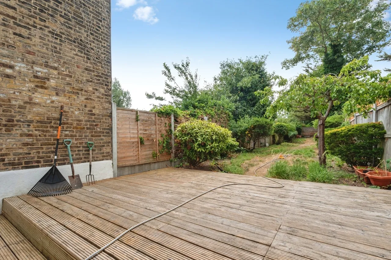 Grange Park Road, Leyton, E10, photo 9