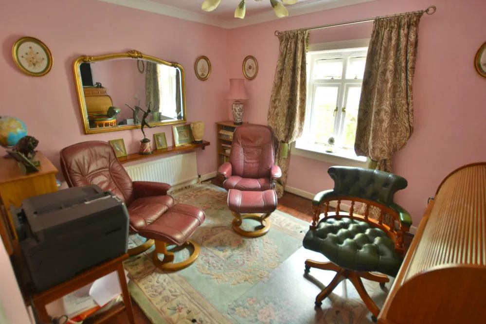 Quarry Close, Colehill, BH21, photo 6