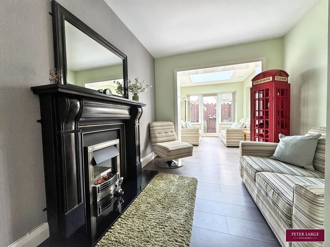 Green Lanes, Prestatyn, Denbighshire, LL19 7BH, photo 4