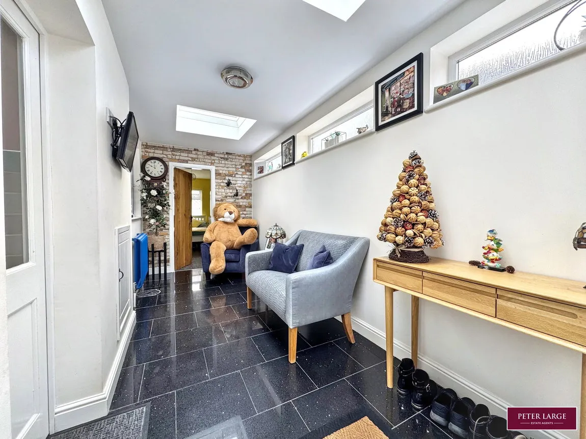 Green Lanes, Prestatyn, Denbighshire, LL19 7BH, photo 11