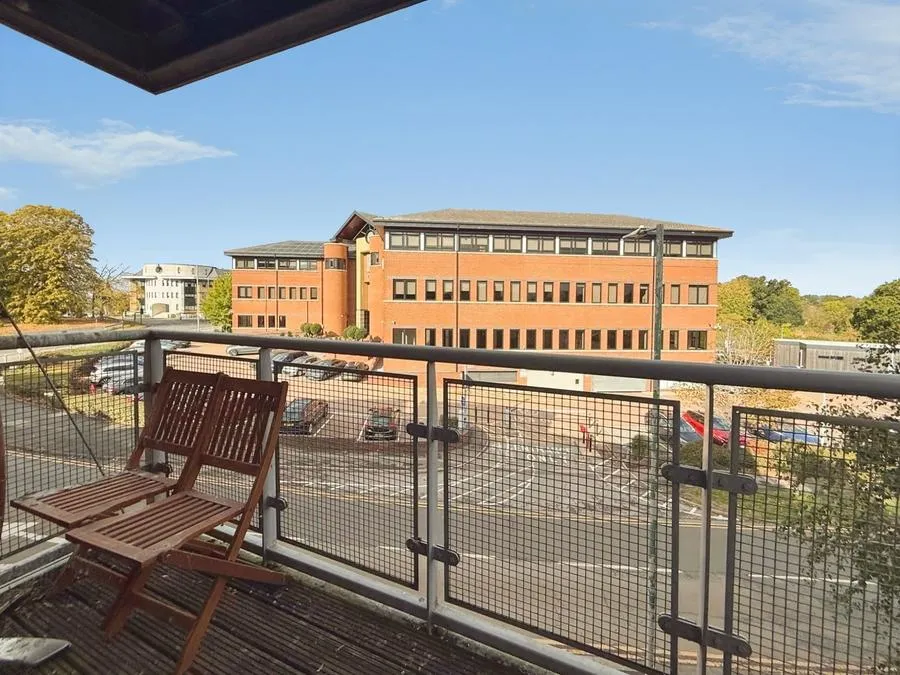Kelvin Gate, Bracknell, RG12, photo 3