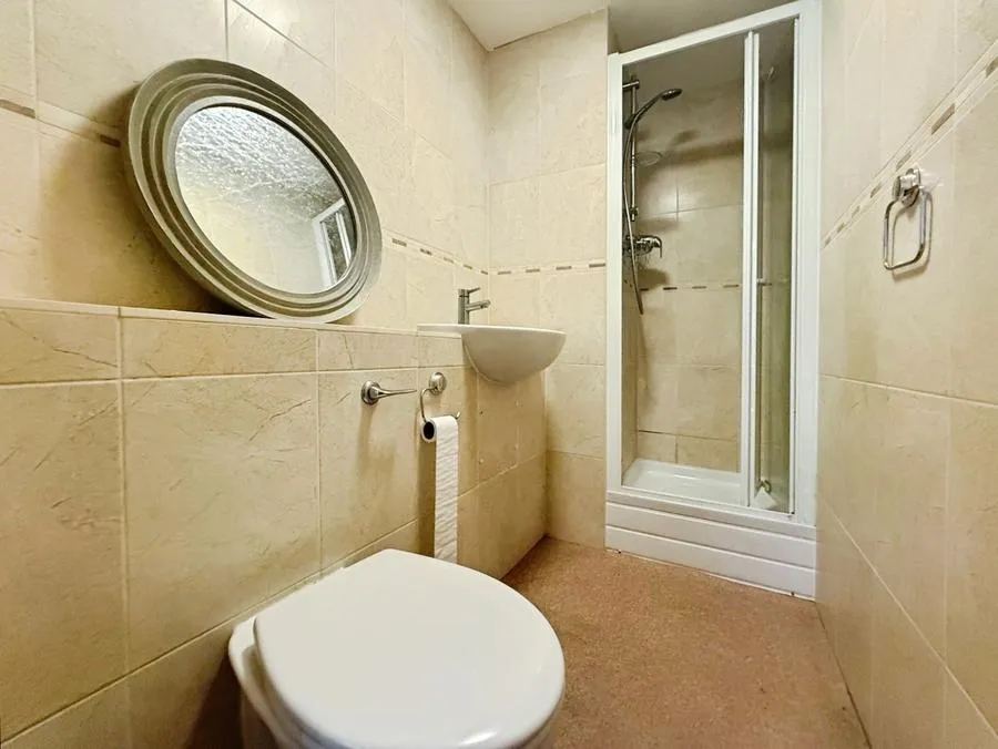 Kelvin Gate, Bracknell, RG12, photo 6