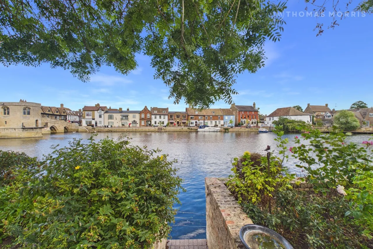 London Road, St. Ives, PE27, photo 13