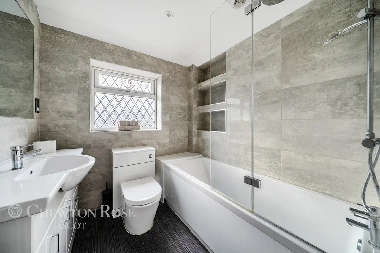 Goaters Road, Ascot, photo 14