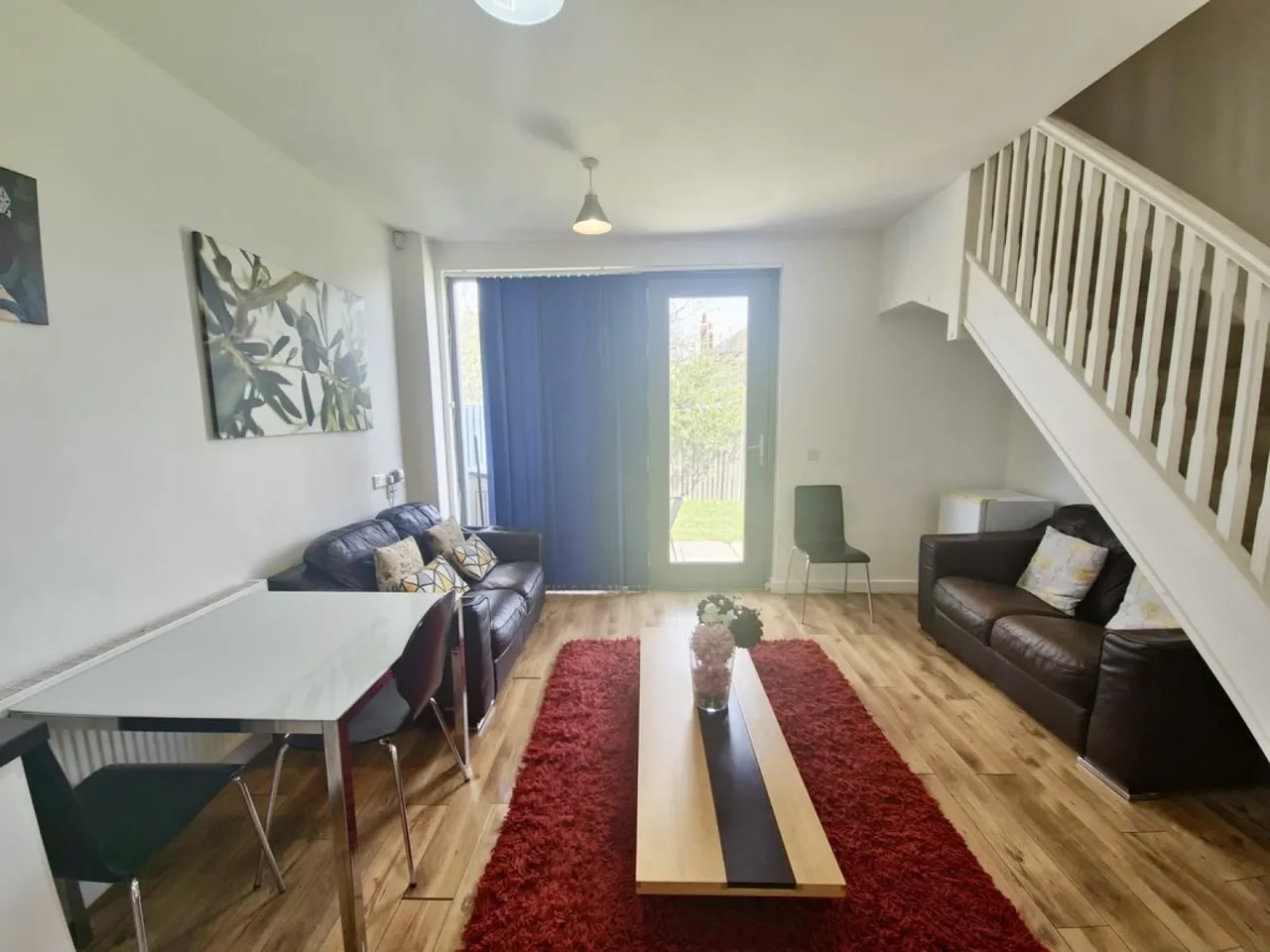 Fox Hill Crescent, Sheffield, photo 4