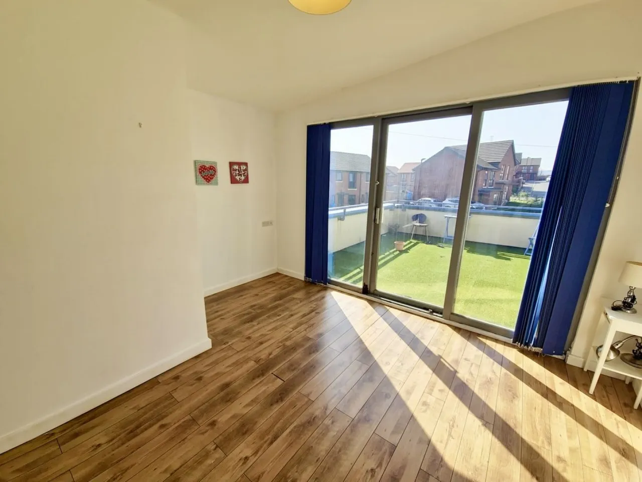 Fox Hill Crescent, Sheffield, photo 9