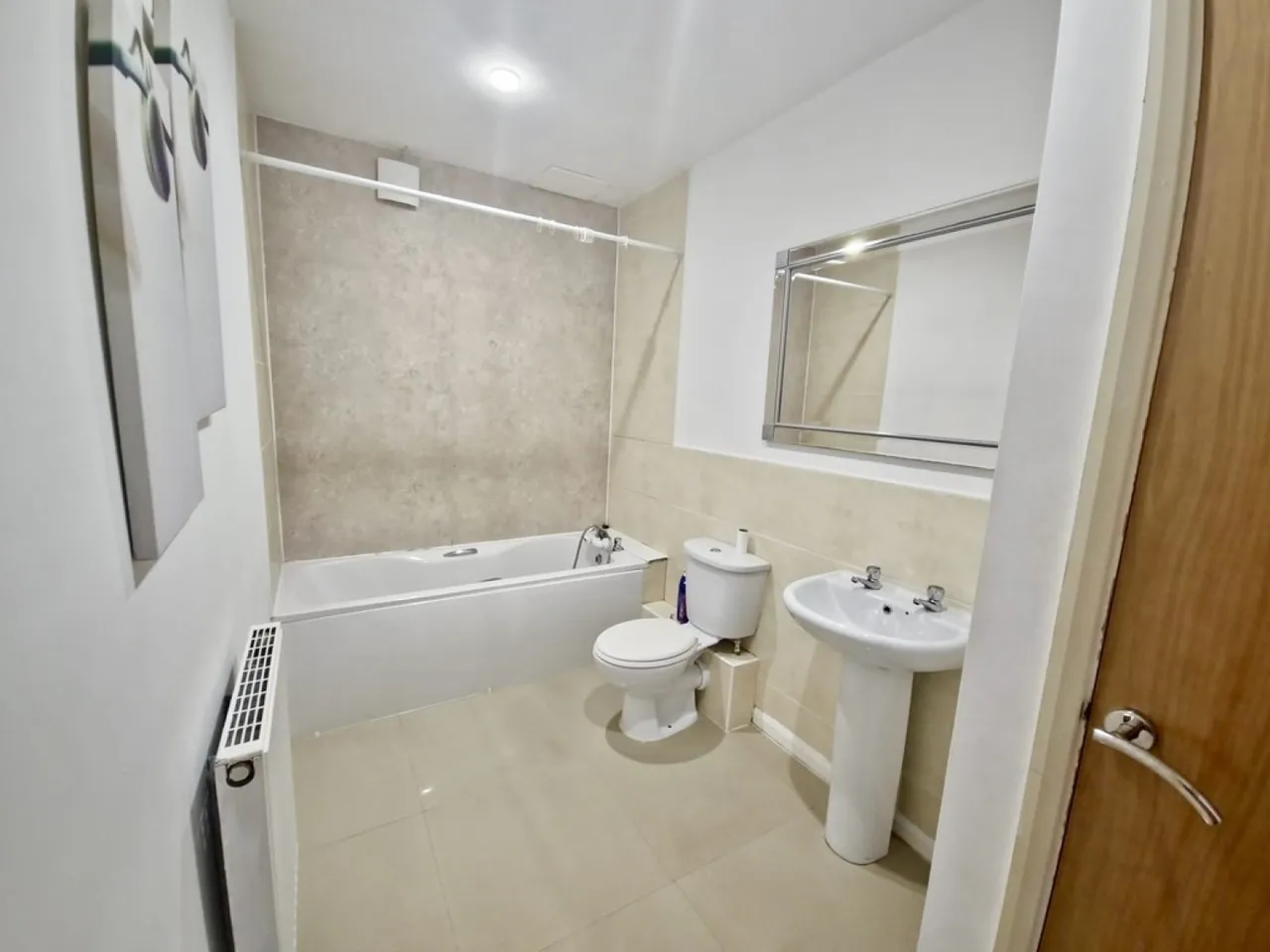 Fox Hill Crescent, Sheffield, photo 6