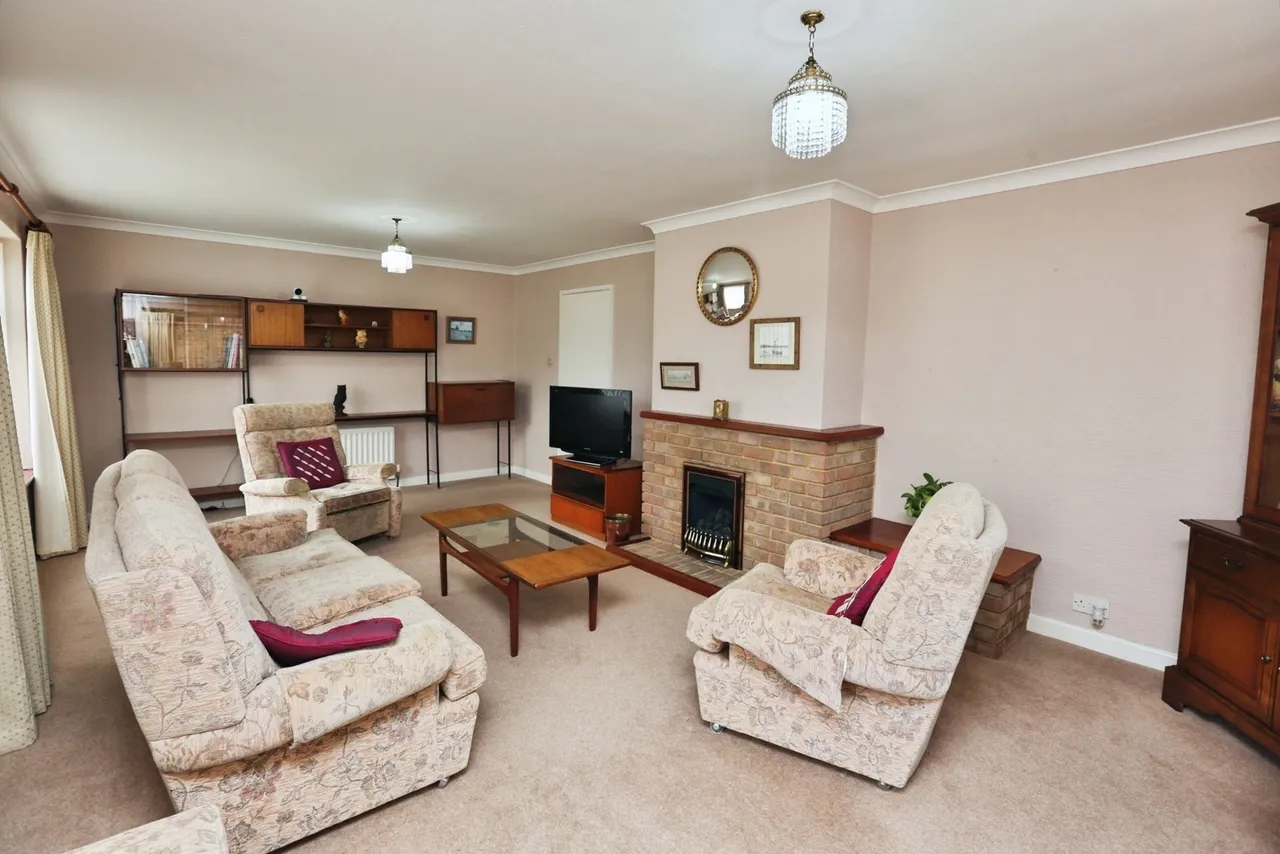 Malcolm Close, Locks Heath, SO31, photo 5