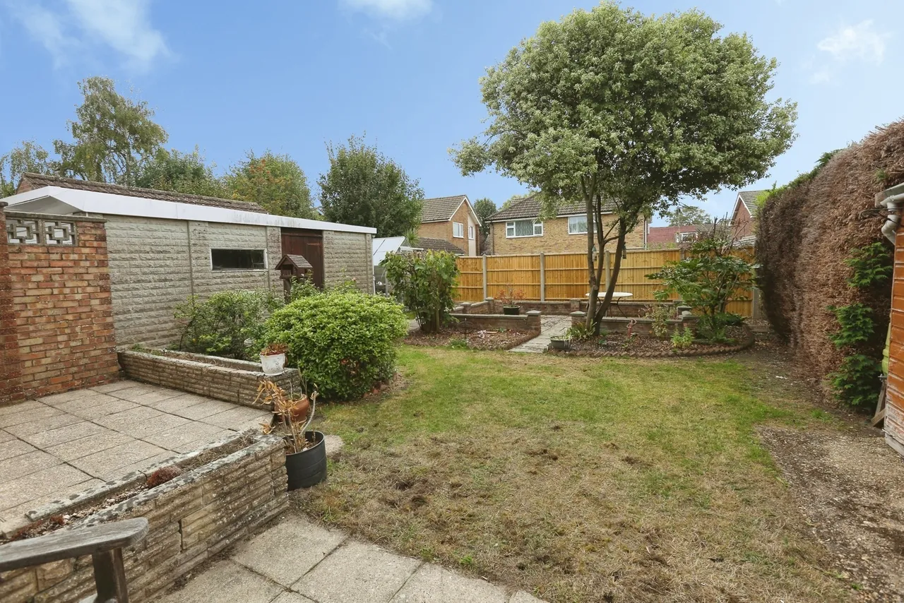 Malcolm Close, Locks Heath, SO31, photo 18
