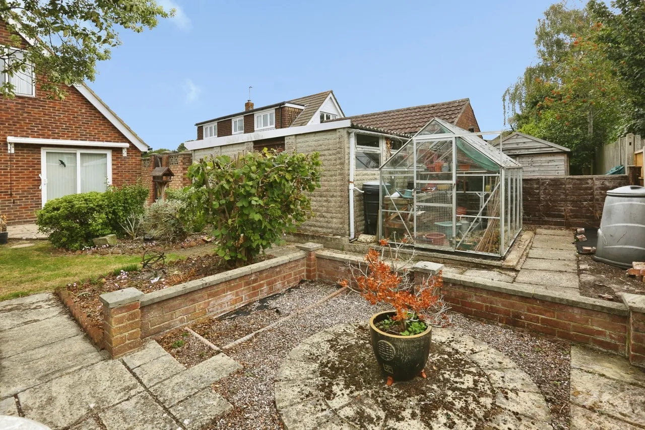 Malcolm Close, Locks Heath, SO31, photo 20