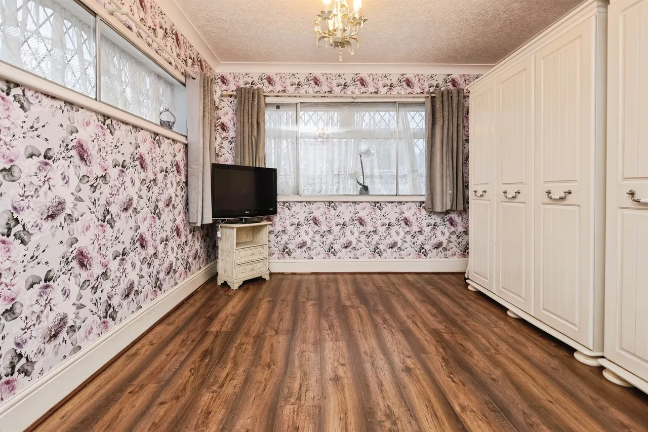The Glade, Birmingham, B26, photo 4