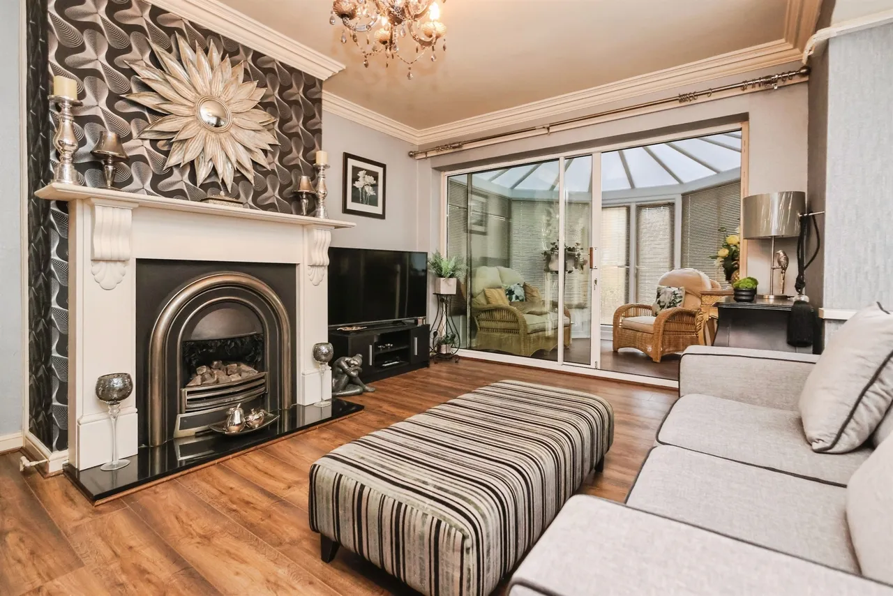 The Glade, Birmingham, B26, photo 9