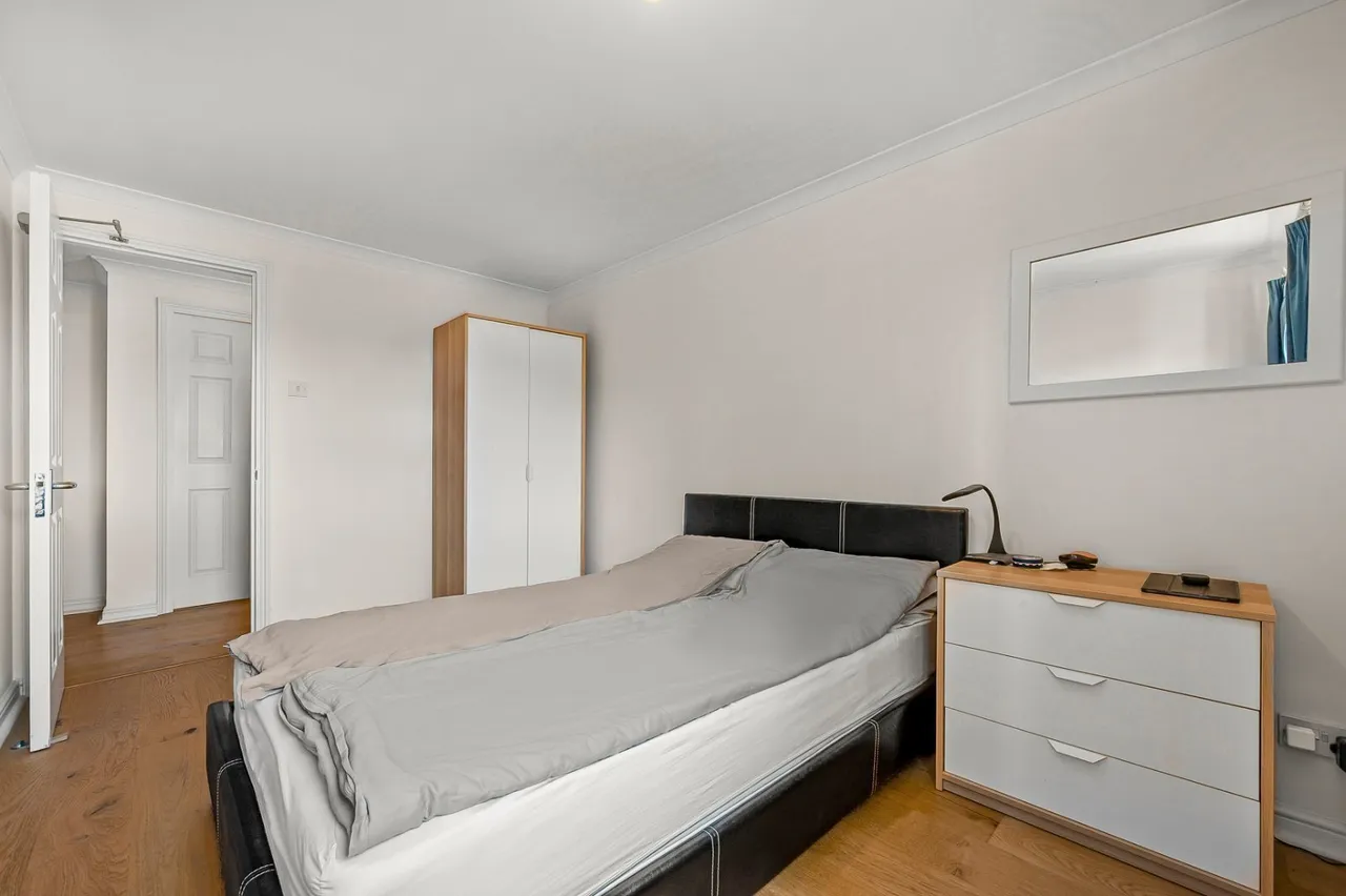 Meridian Place, London, E14, photo 4