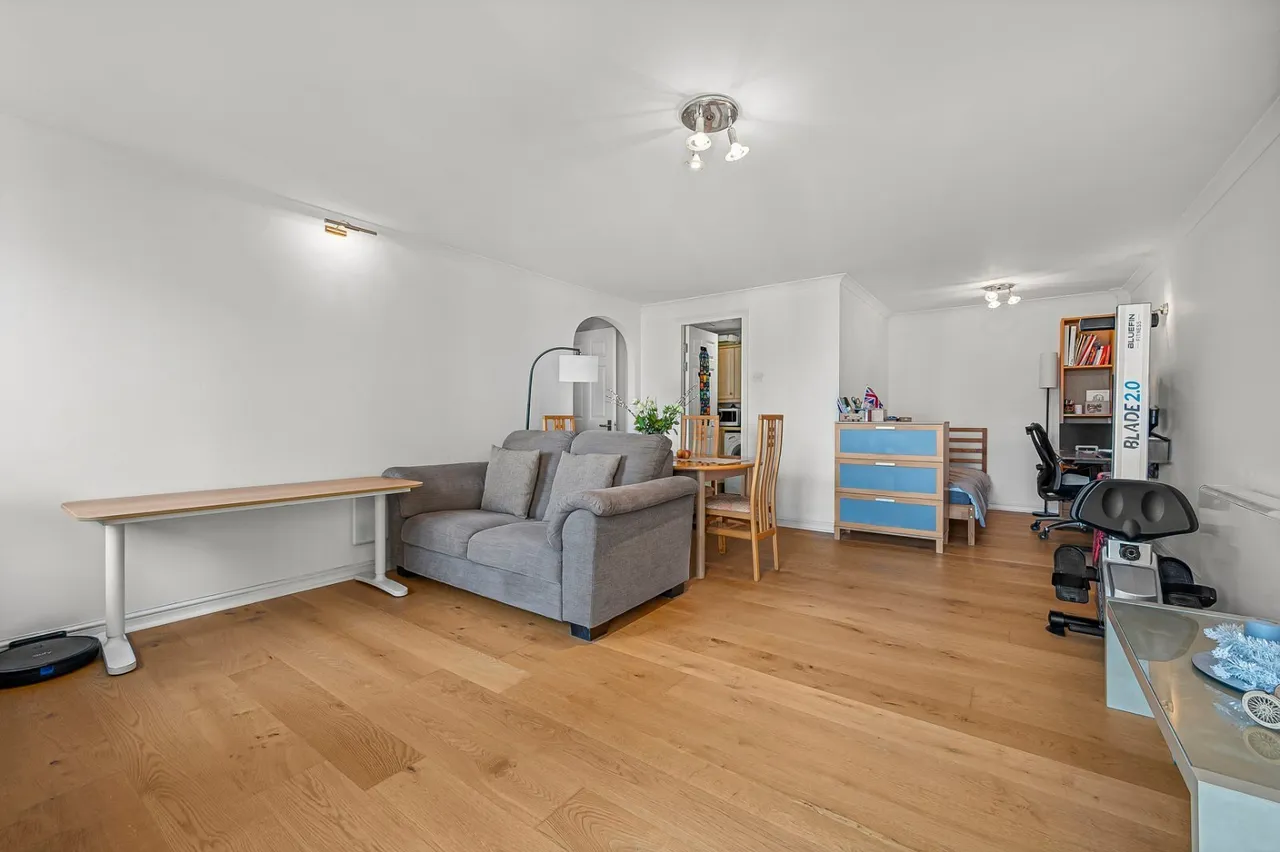 Meridian Place, London, E14, photo 7