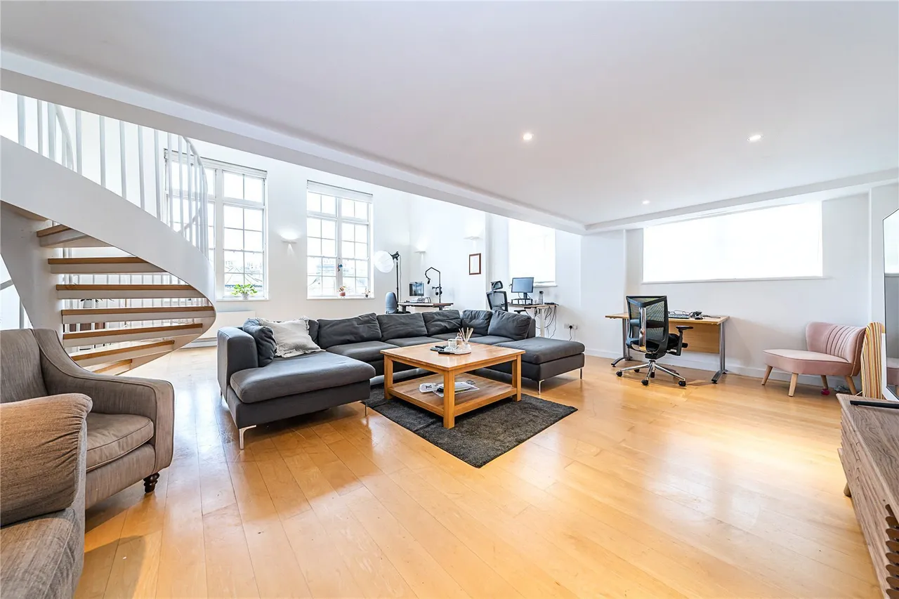 Thackeray Road, LONDON, SW8, photo 2