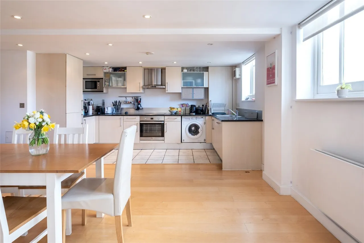 Thackeray Road, LONDON, SW8, photo 9
