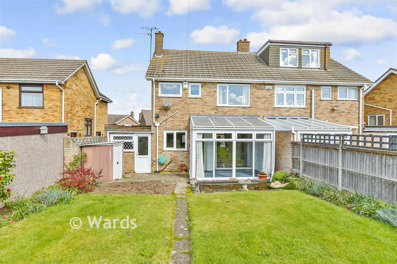 Uplands Way, Minster-On-Sea, ME12, photo 13
