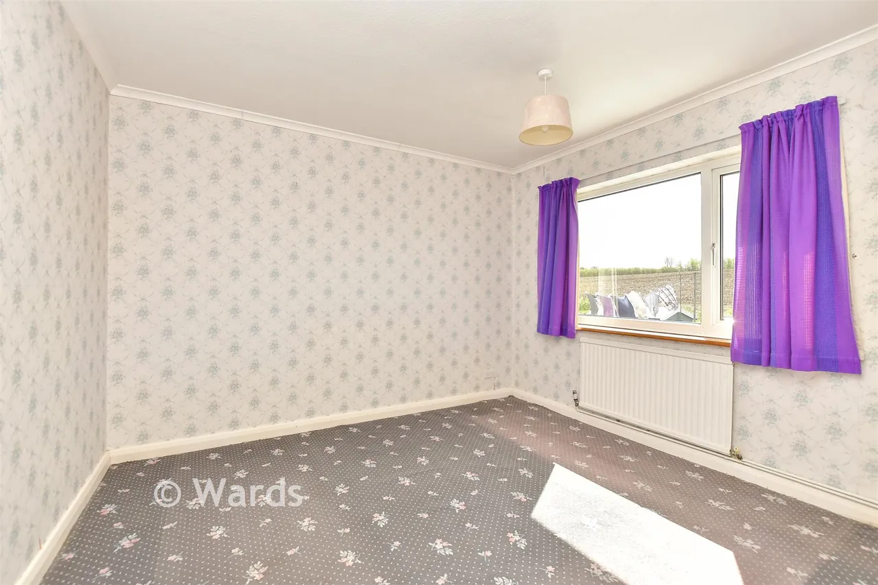 Uplands Way, Minster-On-Sea, ME12, photo 9
