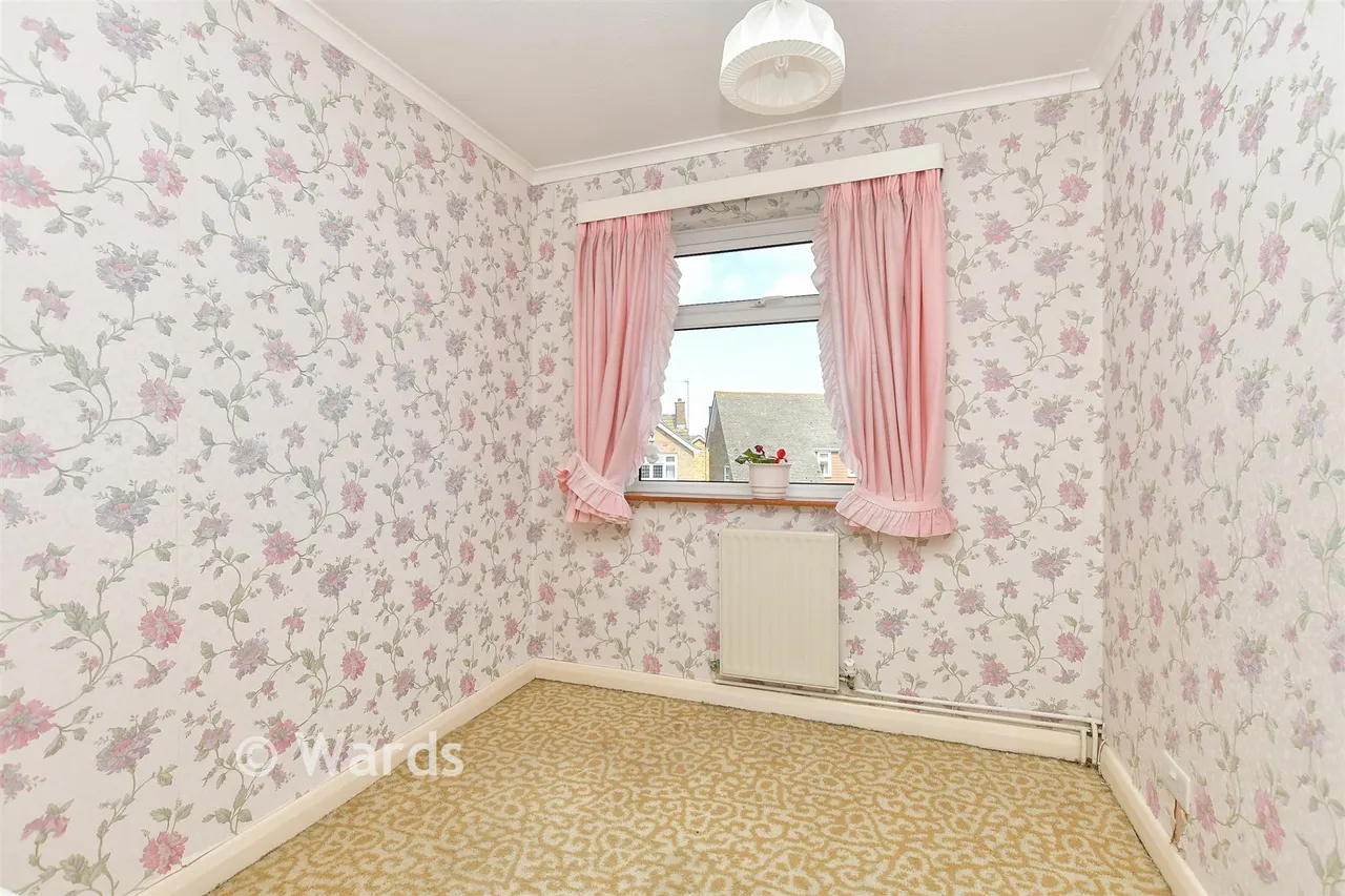Uplands Way, Minster-On-Sea, ME12, photo 10