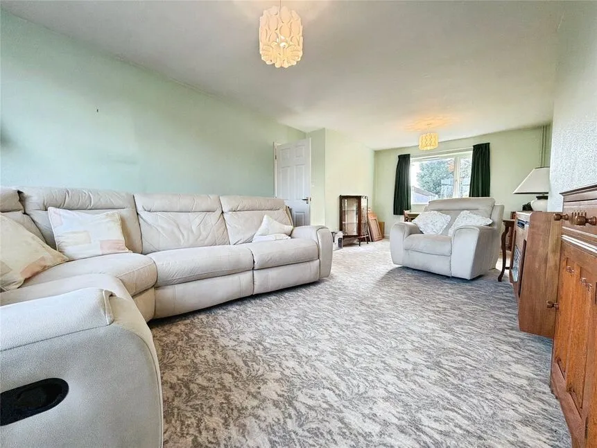 Hunt Lea Avenue, Lincoln, Lincolnshire, LN6, photo 3