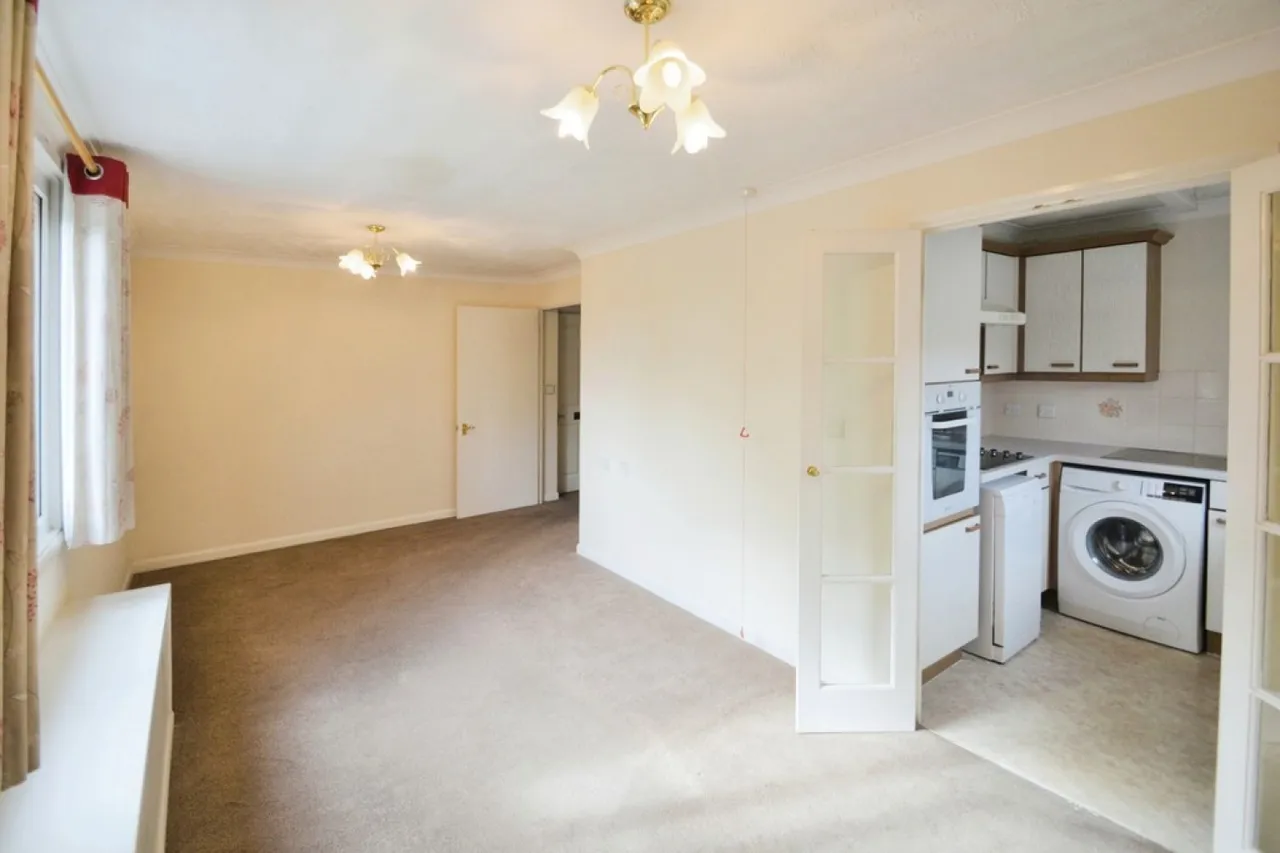 Mervyn Road, photo 2