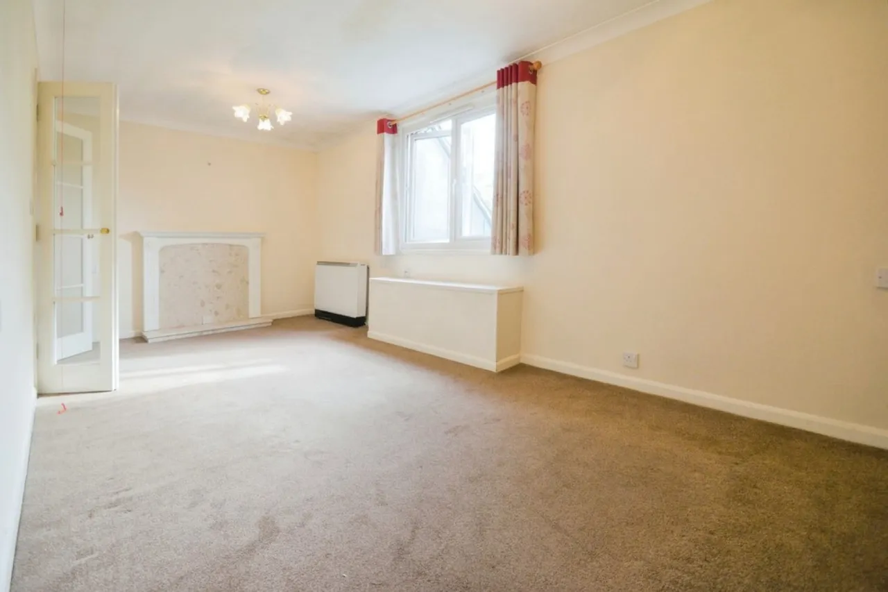 Mervyn Road, photo 3