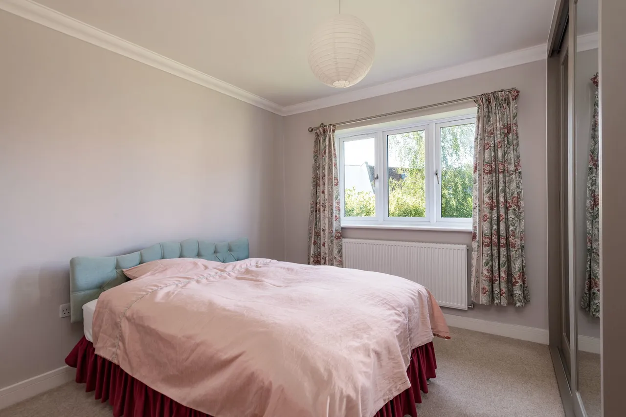 Churchfields, Harrietsham, photo 11