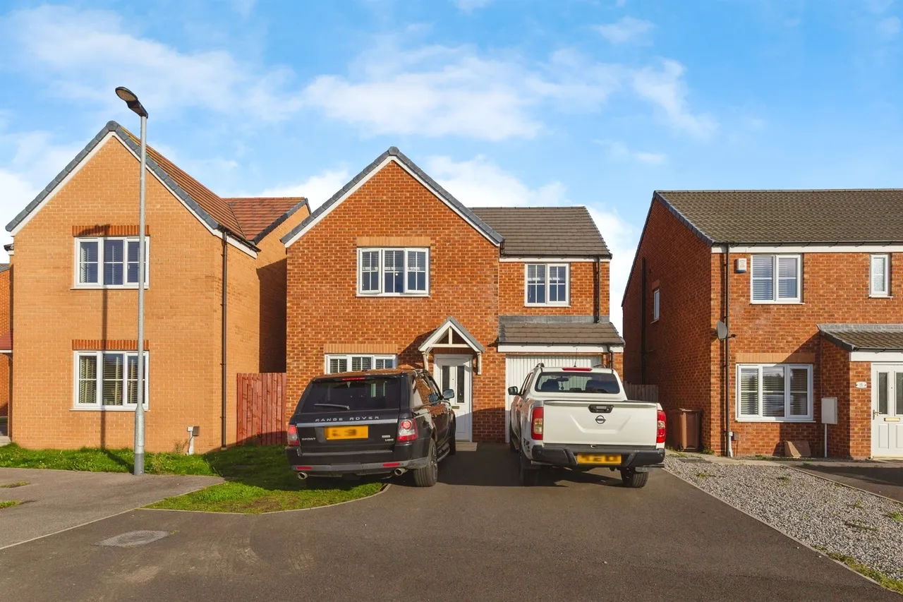 4 bed house for sale, Avro Gardens, Hartlepool, TS25