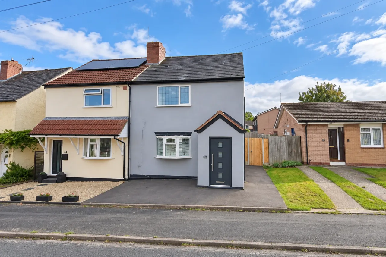 2 bed property for sale, Albert Street, Cannock