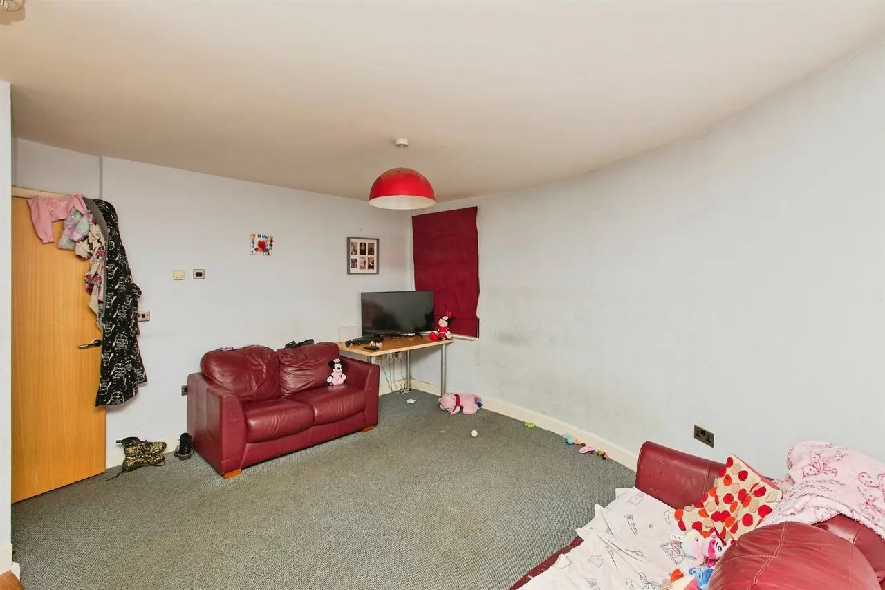 Calvert Street, Derby, DE1, photo 4