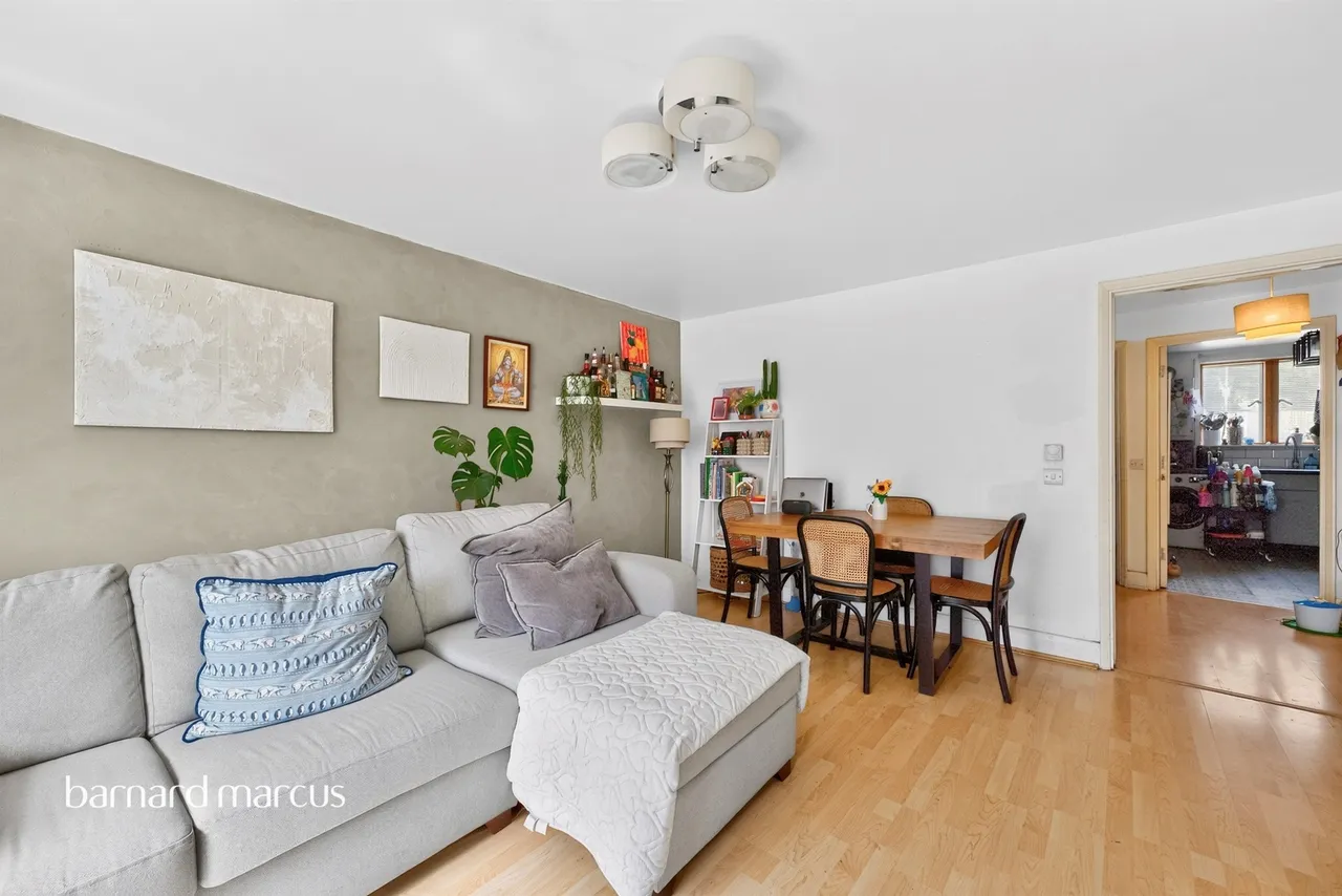 Church Road, London, N17, photo 7