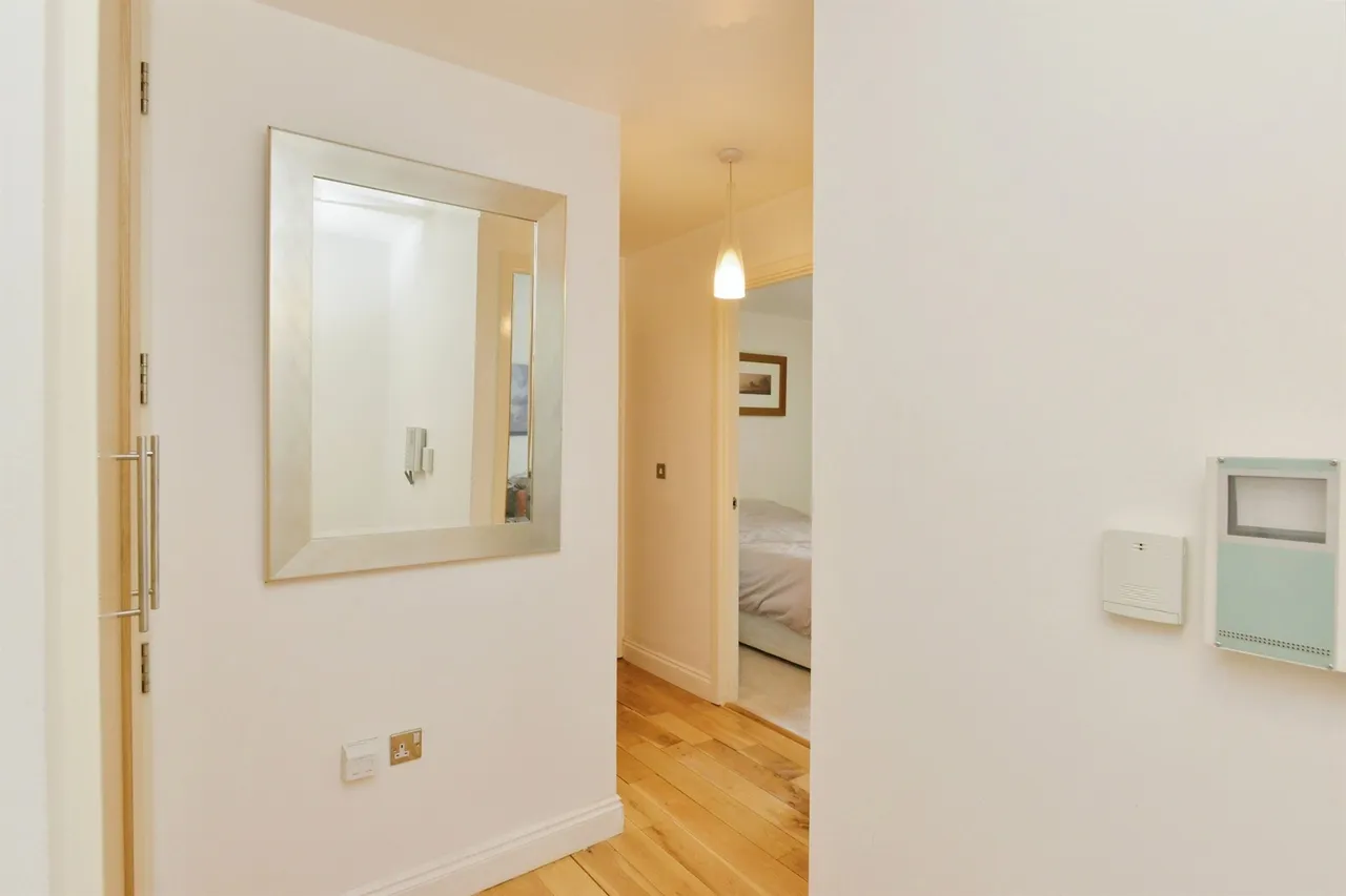Mortimer Square, Milton Keynes, MK9, photo 14