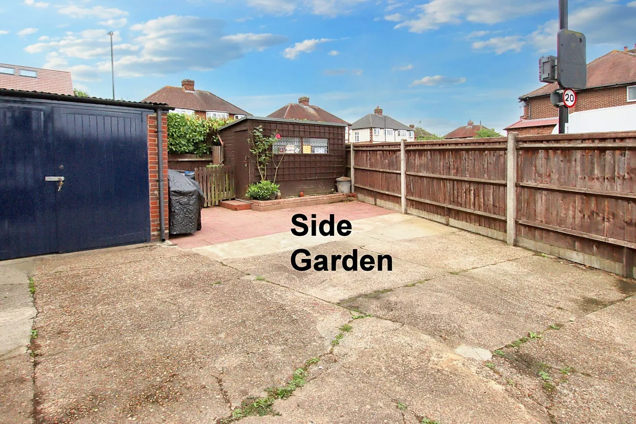 Lorne Gardens, Croydon, Croydon, CR0 7RZ, photo 16