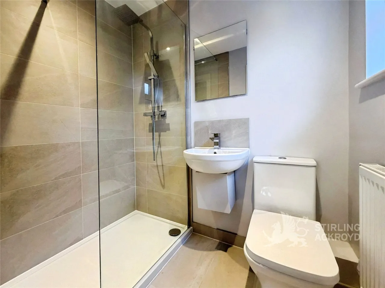Applegarth Avenue, Guildford, GU2, photo 12