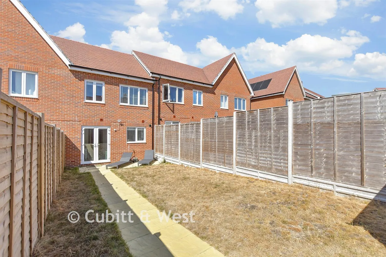 Whitegate Way, Chichester, PO19, photo 7