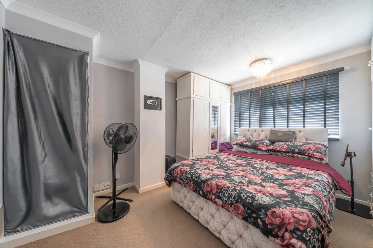 Chaucer Road, DA16, photo 5