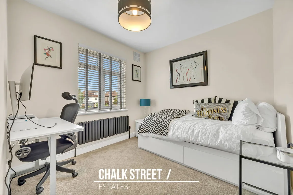 Norman Road, Hornchurch, RM11 1LW, photo 12