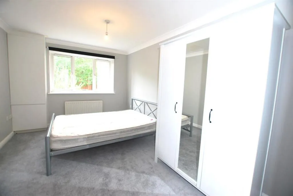 Forty Avenue, Wembley, HA9, photo 7