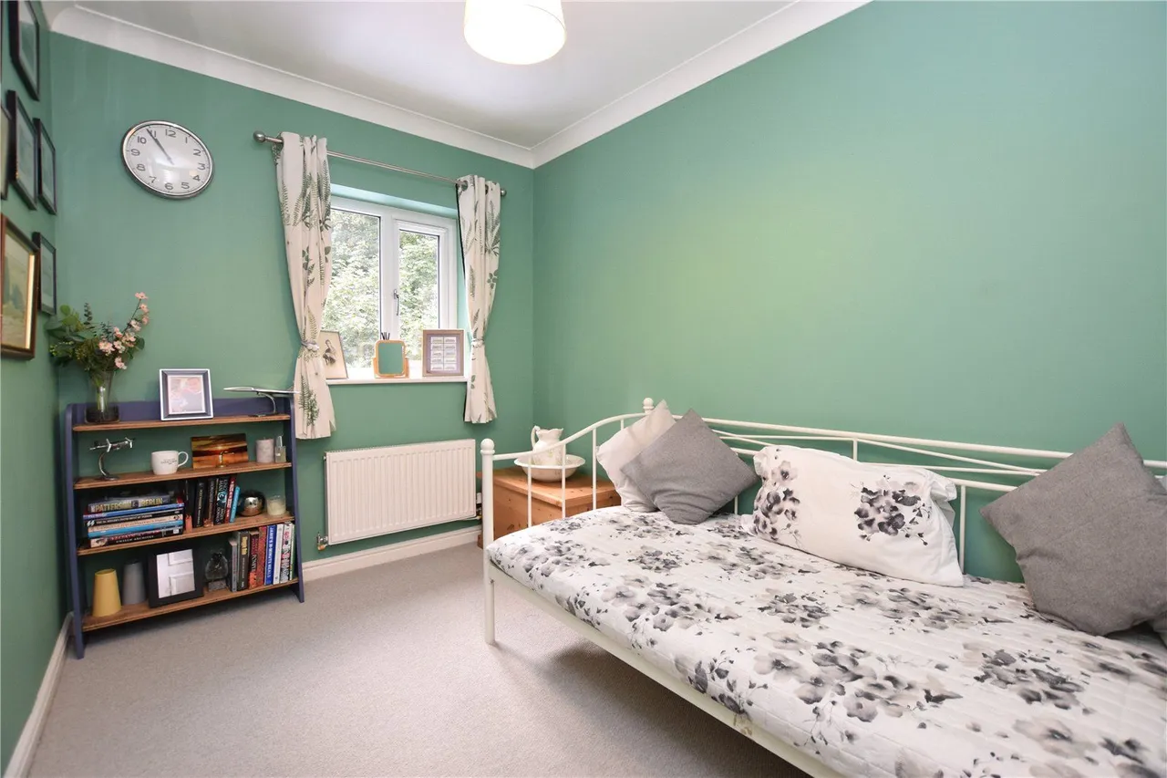 Templegate Avenue, Leeds, LS15, photo 13