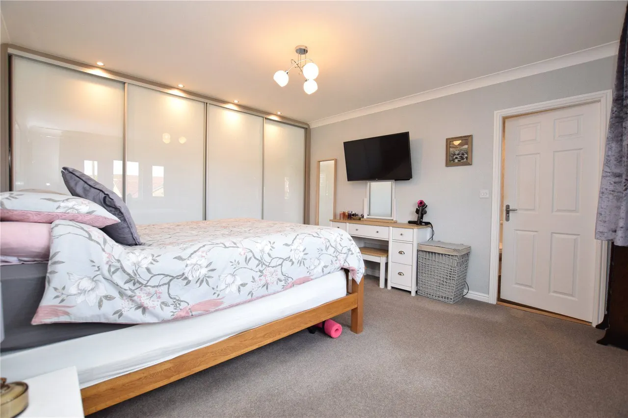 Templegate Avenue, Leeds, LS15, photo 10