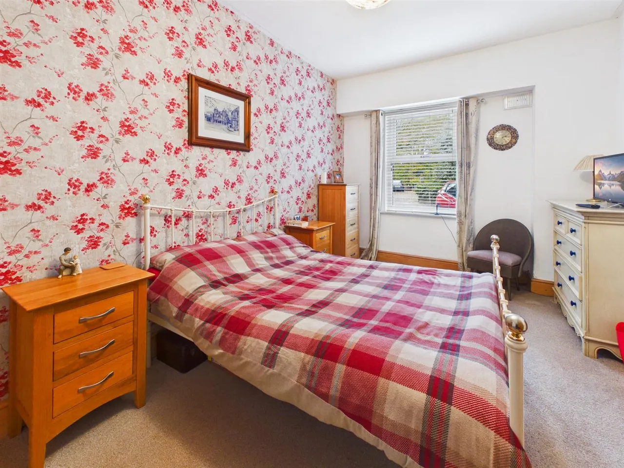 Corbar Road, Buxton, photo 6